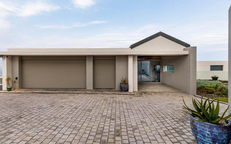 4 Bedroom Property for Sale in Pinnacle Point Golf Estate Western Cape